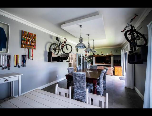 5 BEDROOM HOUSE FOR SALE IN MYBURGH PARK